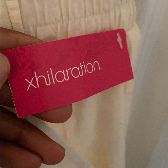 Xhilaration Cream Lace Shorts - Picture 5 of 8